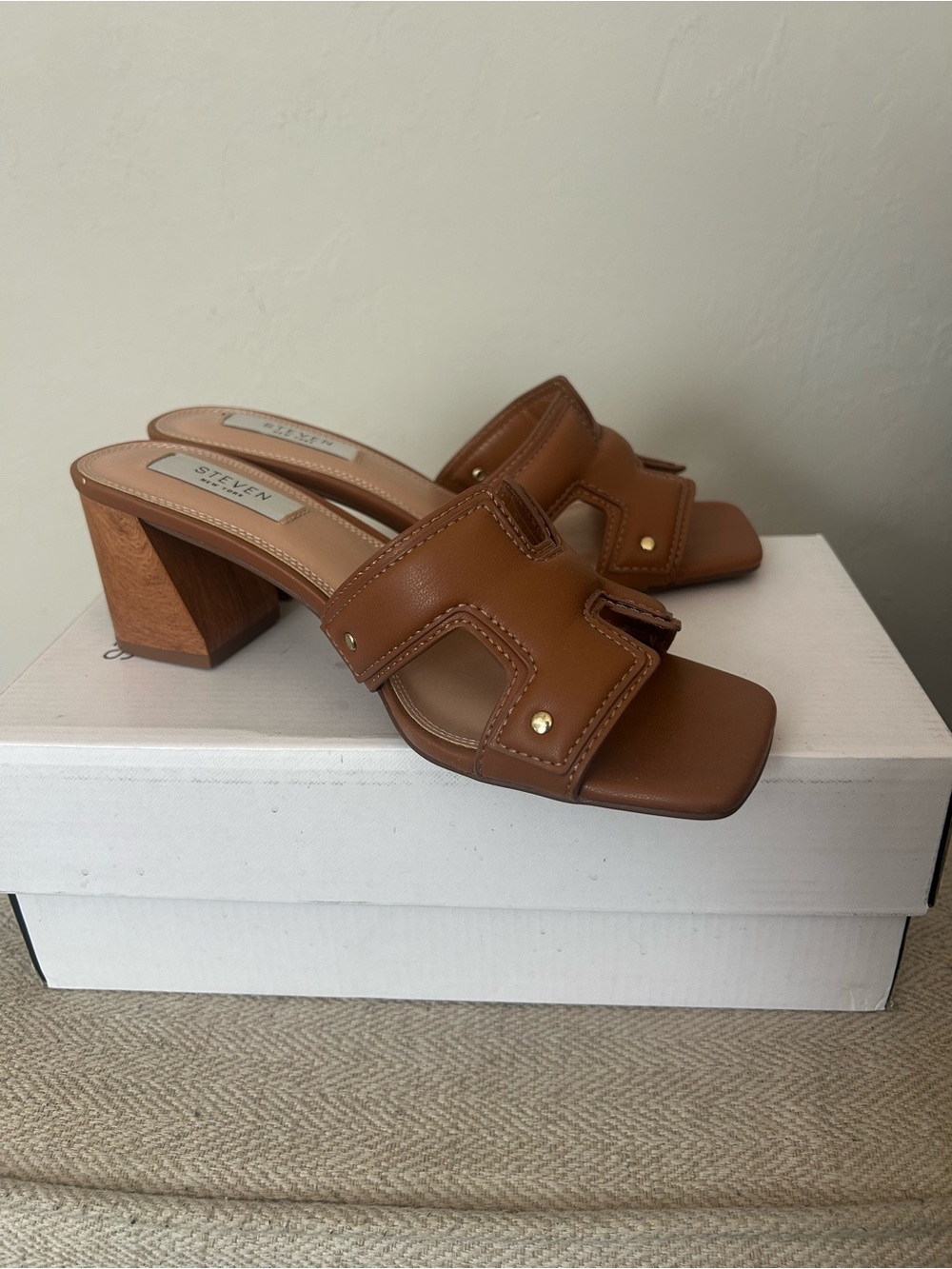 Steven By Steve Madden Tan Brown Leather Slide Mules nwot new